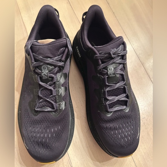 Hoka One One Womens Kanawa 2 Sneakers in Triple Black size 10 NWT - Picture 2 of 12